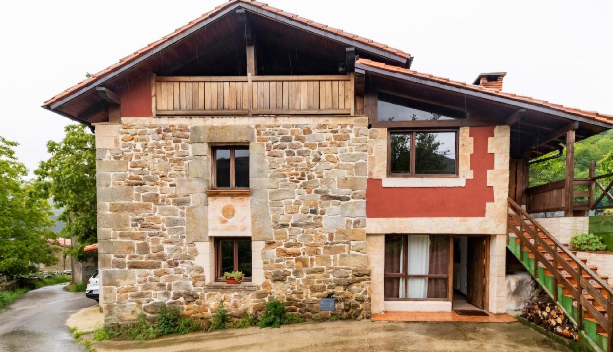 Casa De Pueblo Las Golondrinas De Luena San Miguel de Luena Exterior foto